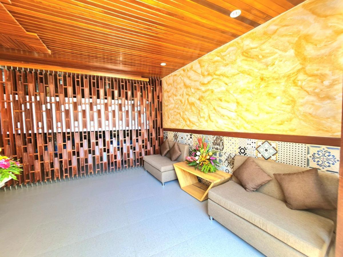 Kamandaka Hostel Kuta  Ngoại thất bức ảnh